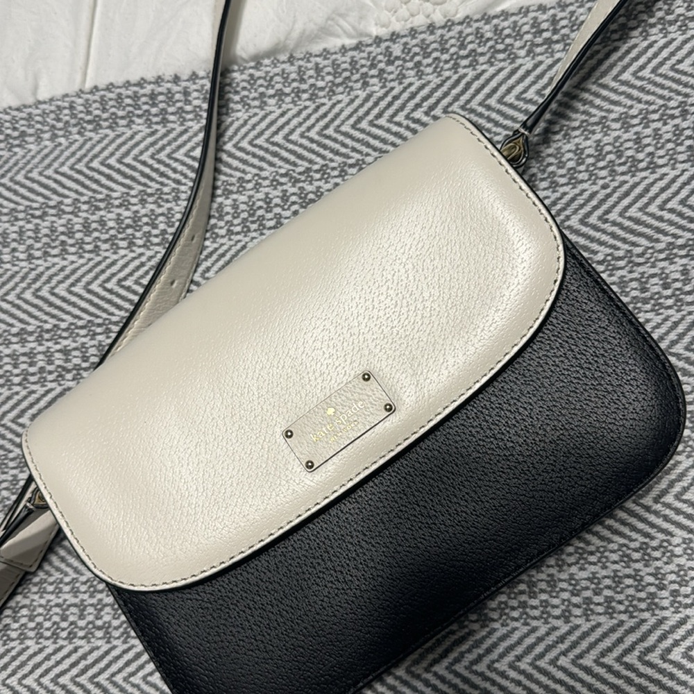 Kate Spade Crossbody Bag